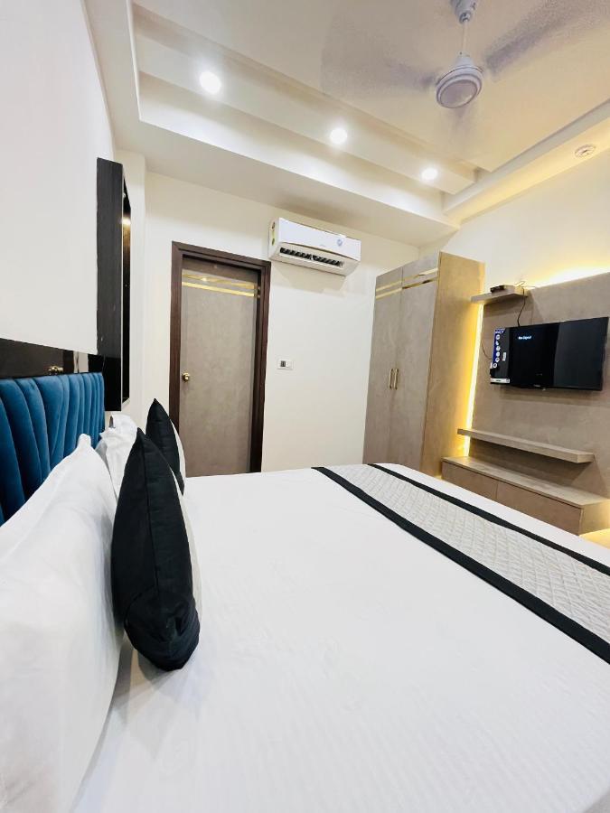 Hotel Red Stone Inn - Near New Delhi Railway Station - Paharganj Exterior foto